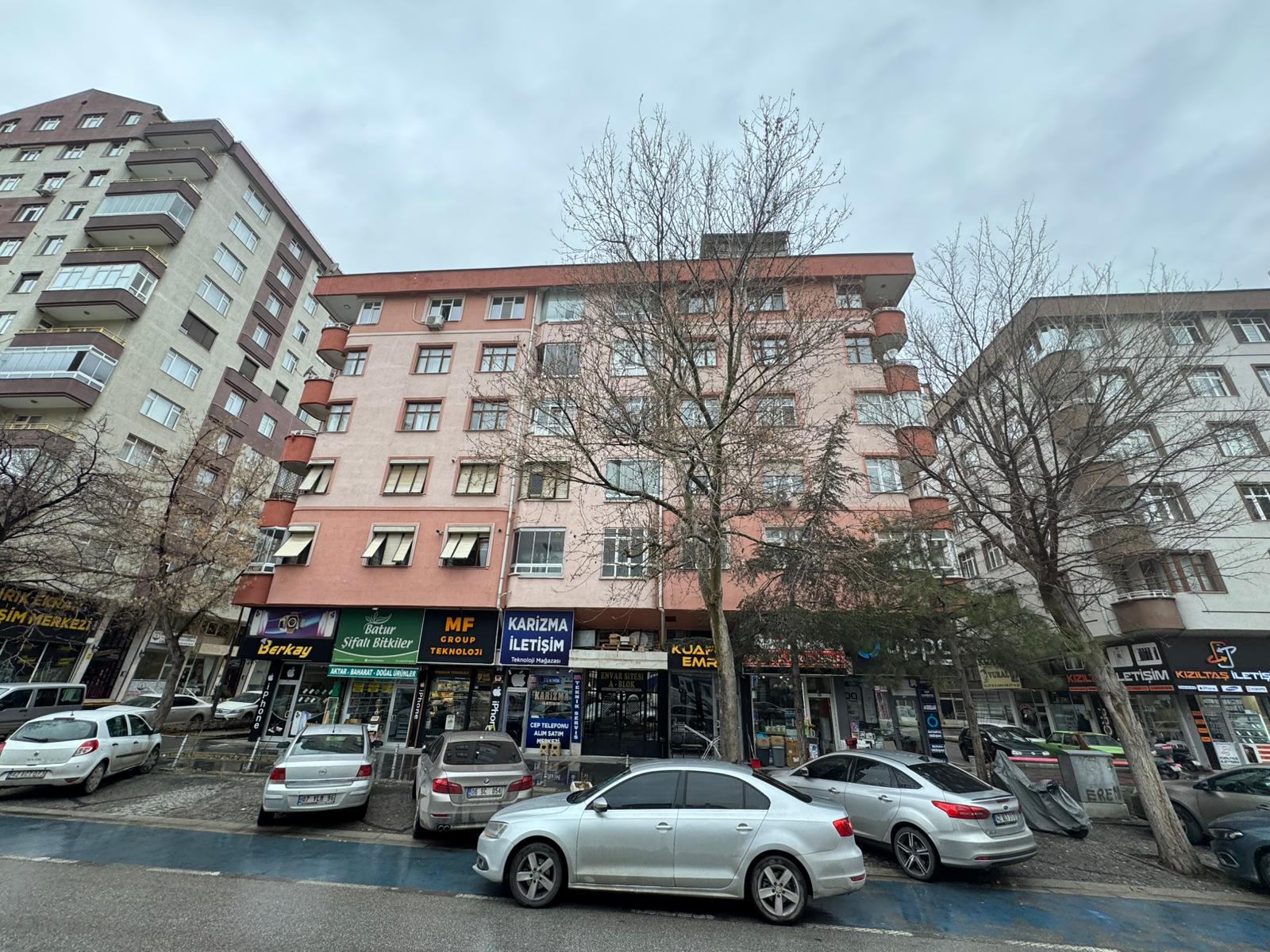 NİŞANTAŞI MAHALLESİNDE SATILIK 3+1 DAİRE