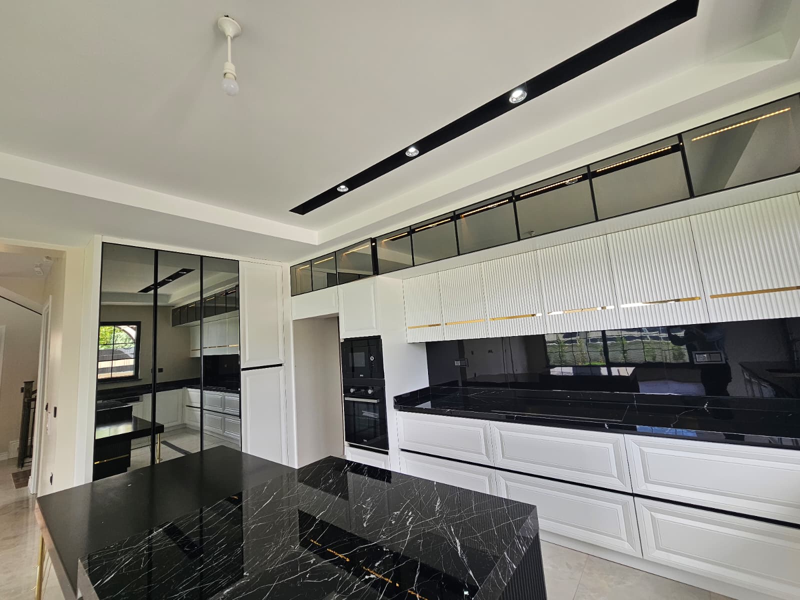 KELEBEKLER VADİSİ YANI 7+1 ULTRA LÜKS VİLLA